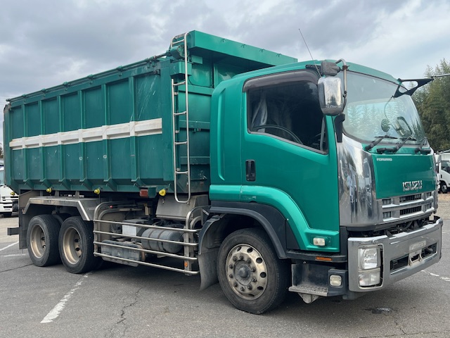 在庫トラック表示 いすゞ QKG-FVZ34U2