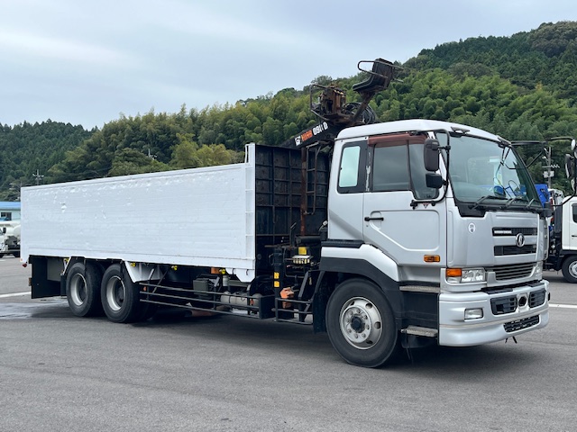 在庫トラック表示 日産 UD KL-CD48E