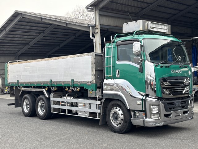 在庫トラック表示 いすゞ QPG-CYM77BM